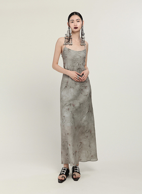 MIAHAN夏季新品海边度假印花绑带可调节露背性感A字裙吊带连衣裙