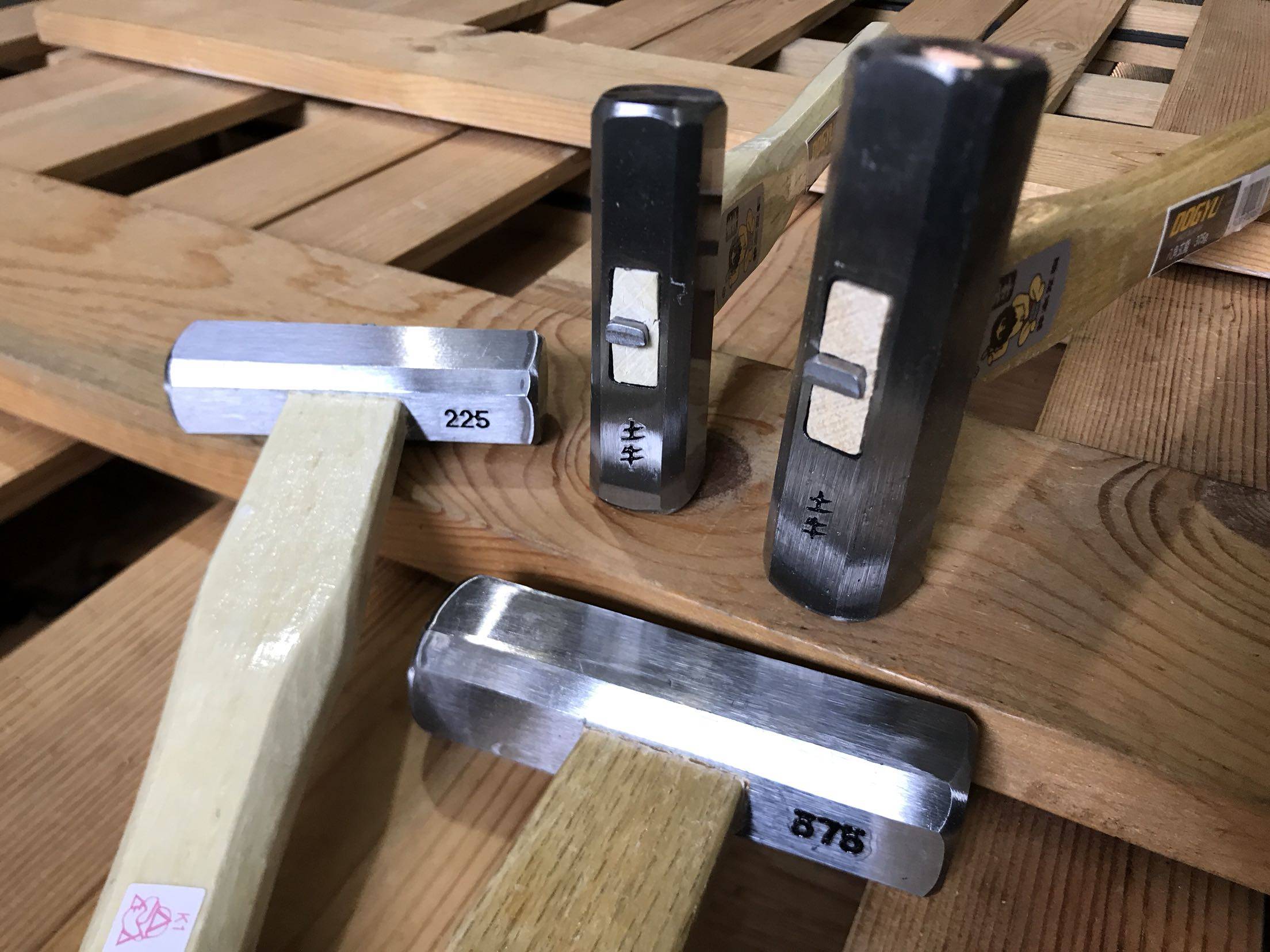 日本进口土牛锤子dogyu铁砧原装木柄锤扁头圆头八角辣椒尖方头锤