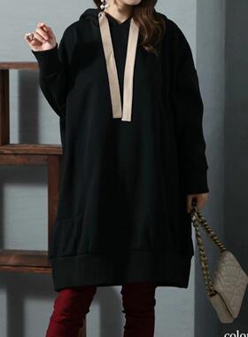 日单大码品牌秋冬新品时尚连帽飘带口袋加绒大版长款卫衣裙24263