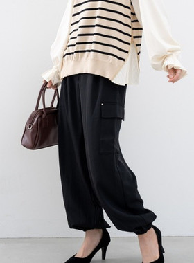 日单品牌春夏新款时尚显瘦松紧腰翻盖口袋束脚高级工装裤女28753