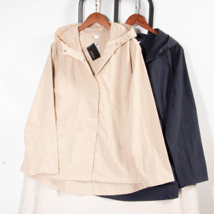 防泼水尼龙外套32011 简约休闲连帽按扣长袖 日单大码 品牌春秋新款