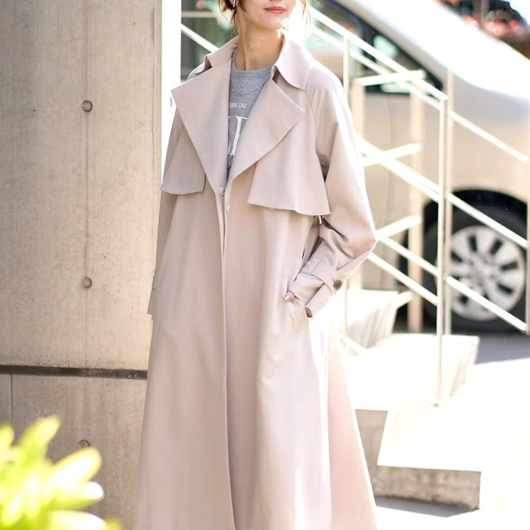 百搭按扣款后背松紧收腰风衣外套