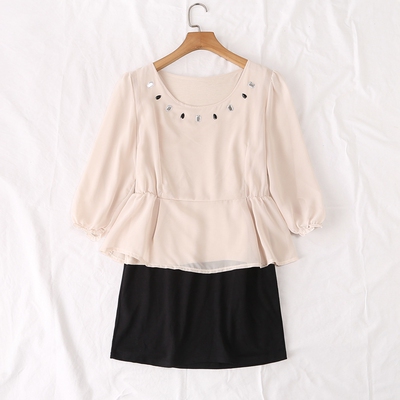 叮嘱装饰七分袖连衣裙短裙