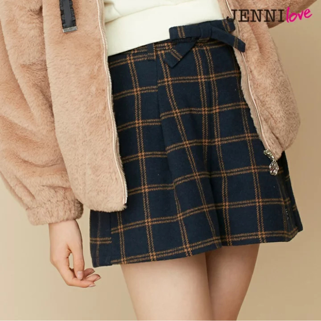 休闲蝴蝶结装饰半松紧腰呢子短裤