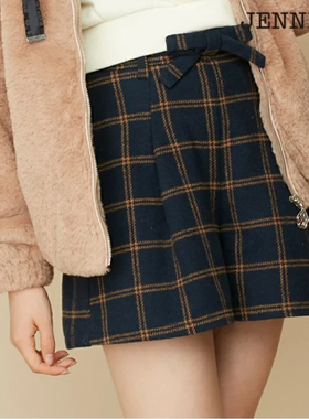 日单童装品牌秋冬新款时尚休闲蝴蝶结装饰半松紧腰呢子短裤29100