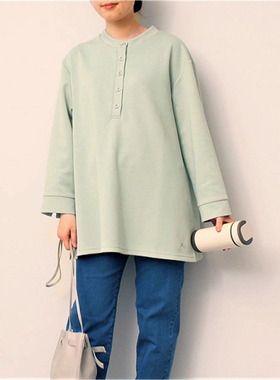 日单秋冬新款简约优雅圆领五粒扣套头侧开叉长袖T恤绒衫大码30980