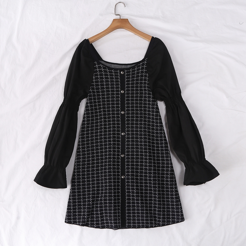 法式春装新款时尚方领针织连衣裙