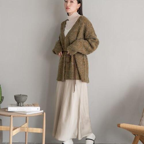 轻奢缎面垂感半身裙简约有范