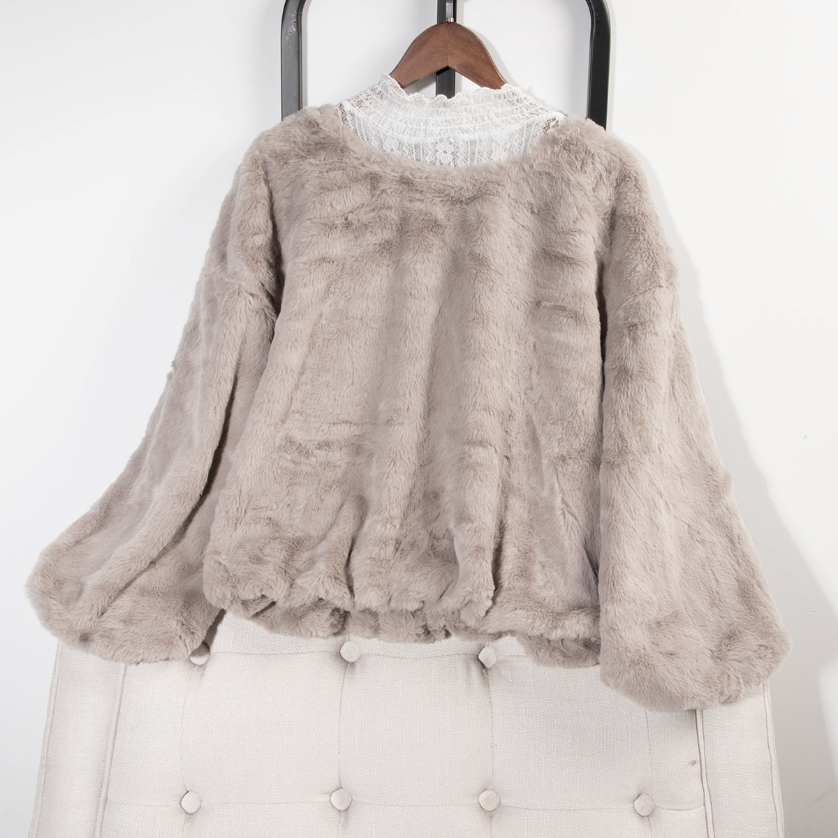 日单品牌冬季新款优雅甜美蕾丝立领毛毛仿皮草卫衣24627