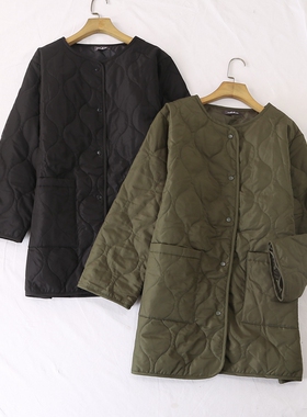 日单大码冬季新款简单时尚百搭圆领绗线夹棉薄款棉衣外套女27910