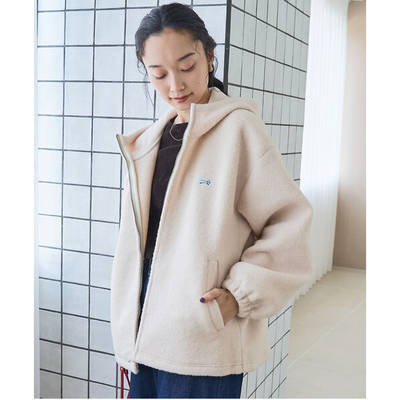 厚实连帽小狐狸羊羔绒棉衣外套女