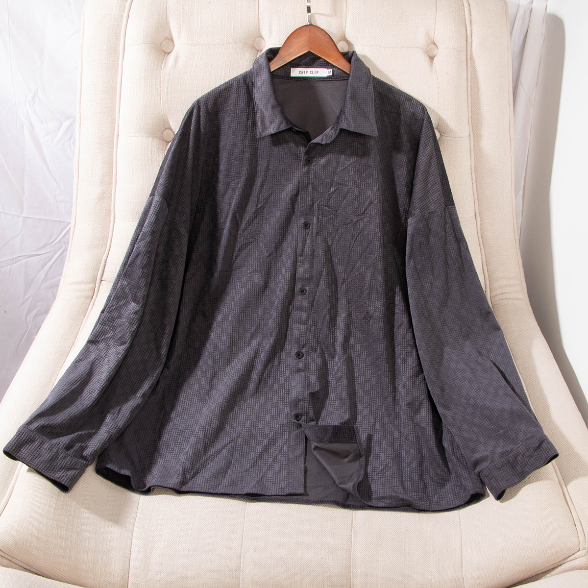 翻领金丝绒几何纹长袖大版厚衬衫