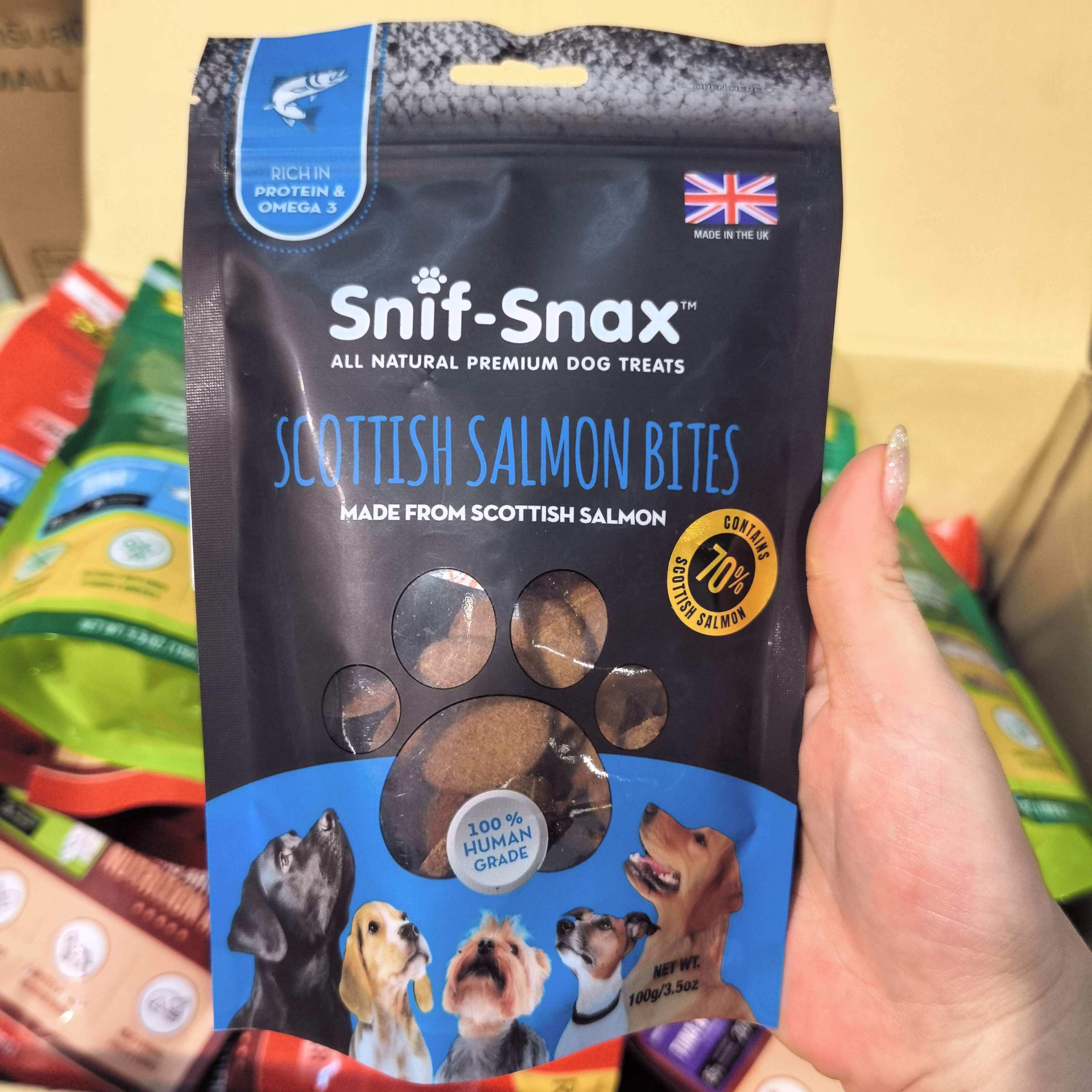 港购 蘇格蘭 snif snax三文魚和紅薯片零食100g