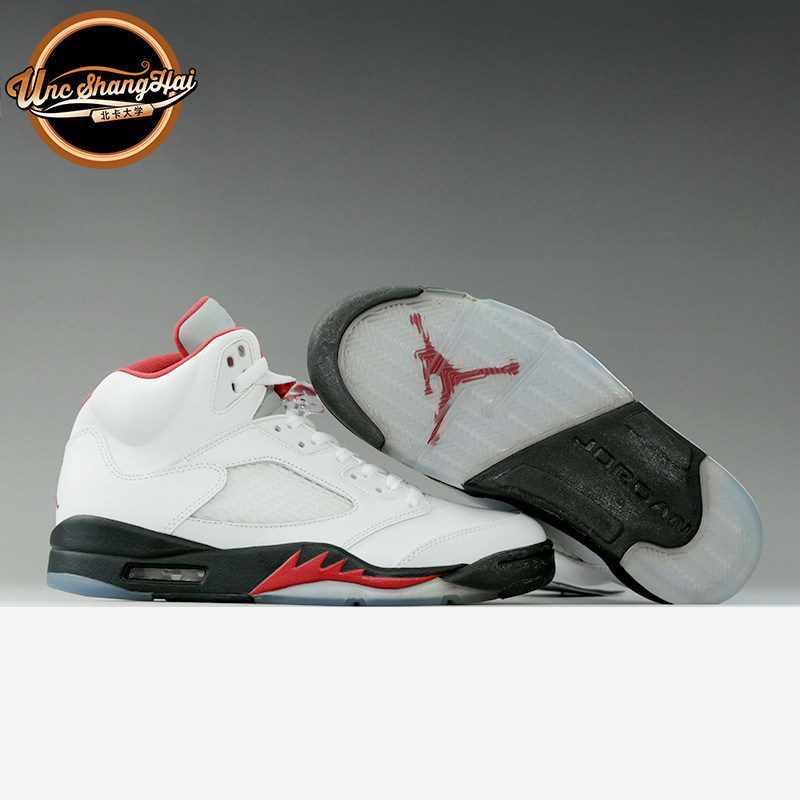 北卡大学 Air Jordan 5 Retro AJ5 白黑红 流川枫 136027-100