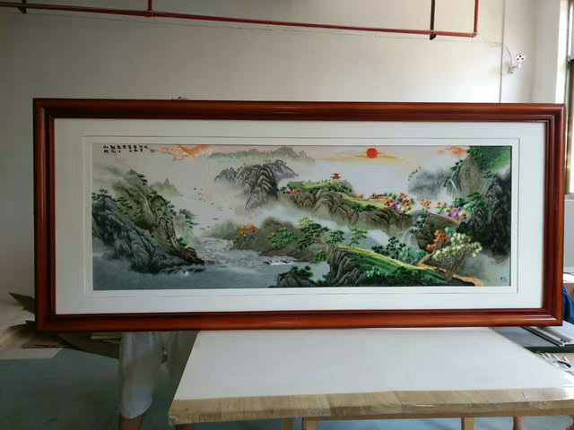 苏州刺绣满山红花客厅背景墙