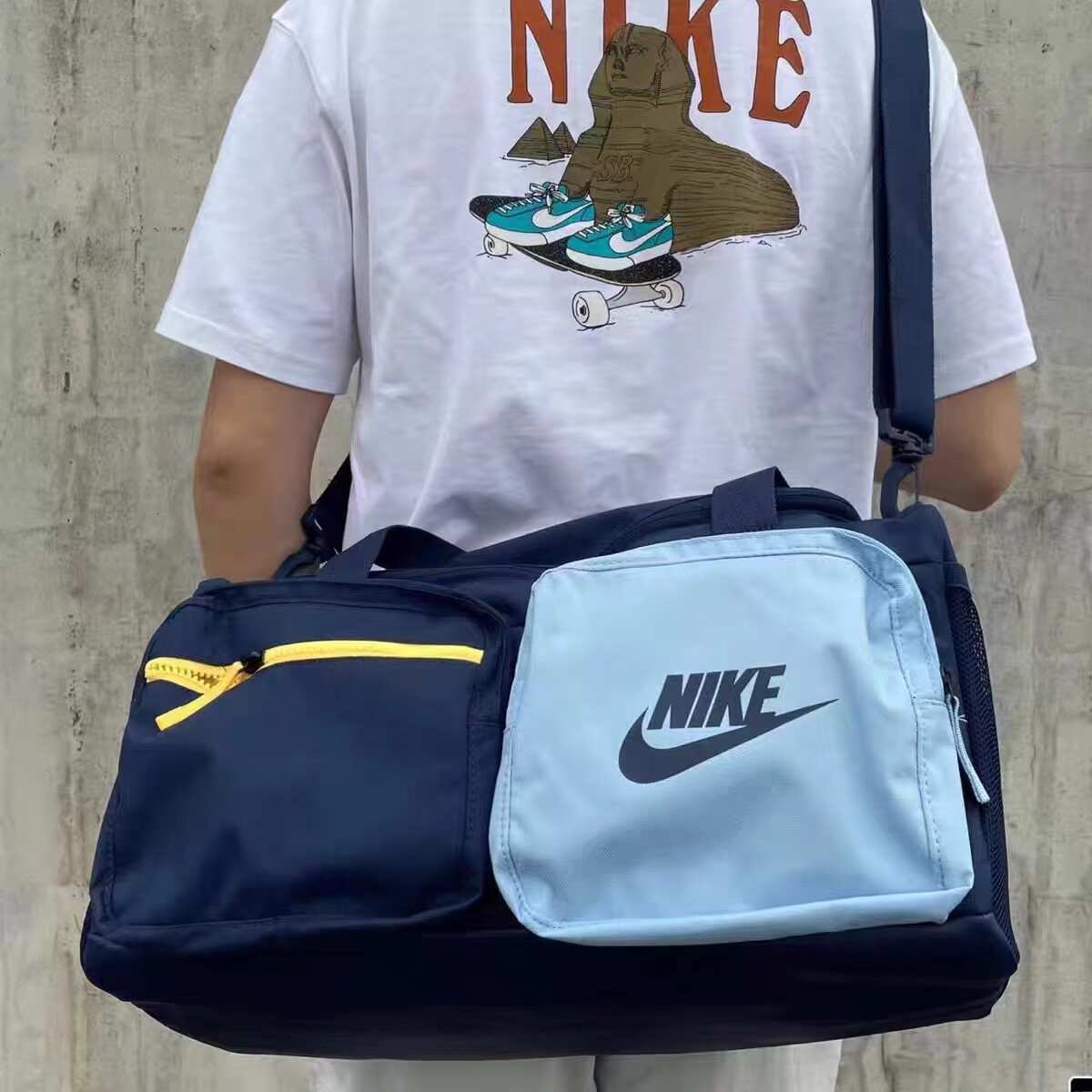 耐克Nike 旅游休闲运动大容量斜挎包单肩健身背包 CK2795-DR6974