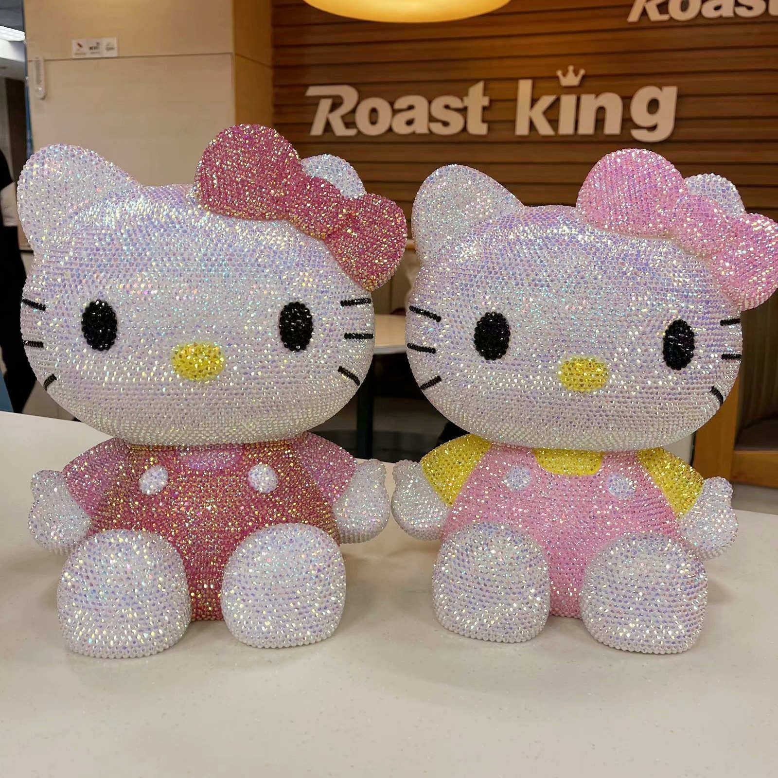 手工艺品摆件镶钻凯蒂猫存钱罐贴钻kt猫储蓄罐搪胶摆件送人礼品