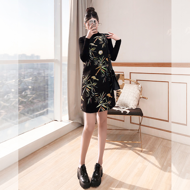 复古黑色无袖显瘦连衣裙