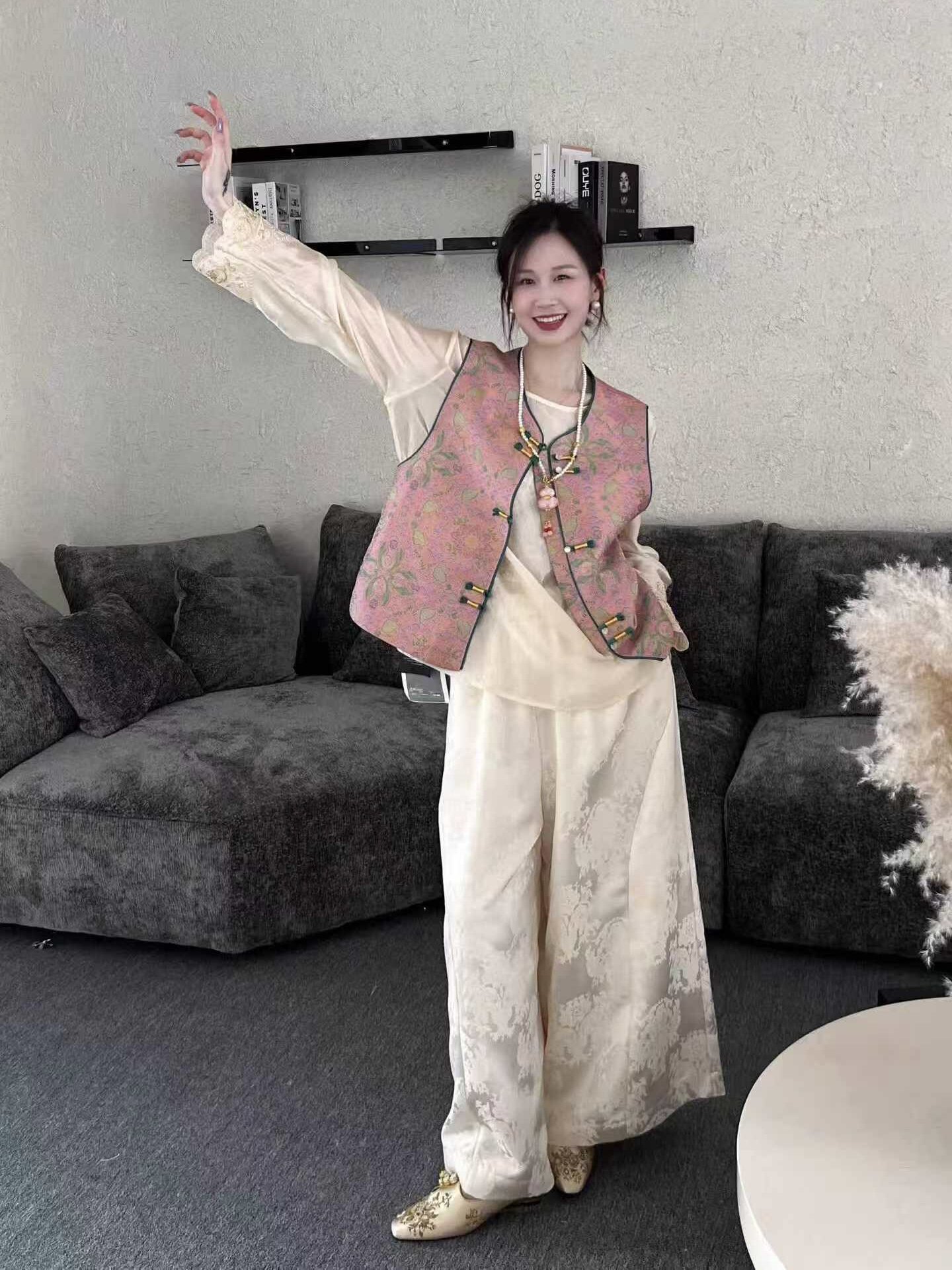新中式国风马甲女2026年秋季新款复古异色罗民族风无袖坎肩背心衣