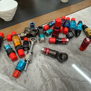 MFZ摩法斯 改装铝合金快拆接头上泵直推刹车泵接头排气阀排油螺丝