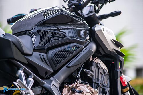 台湾R2改装本田CB/CBR650R防滑贴
