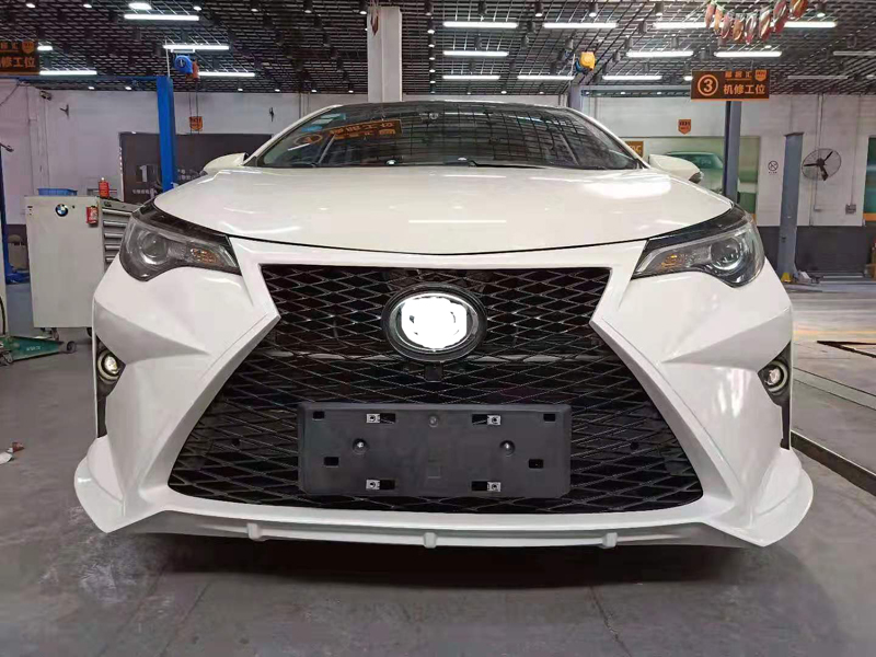 雷凌改装雷克斯款大包围前杠