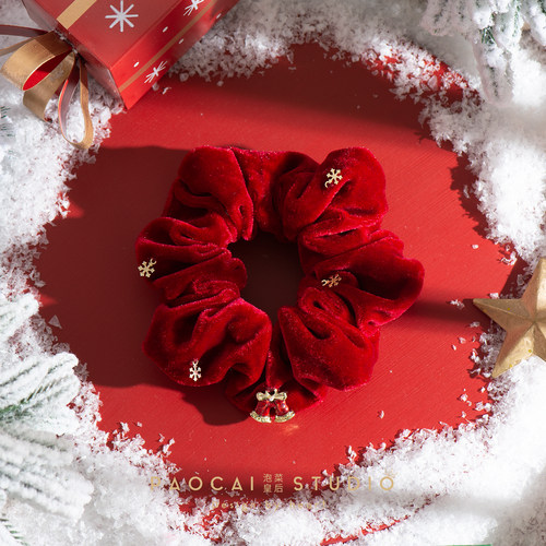 泡菜皇后甜美少女新年大肠发圈