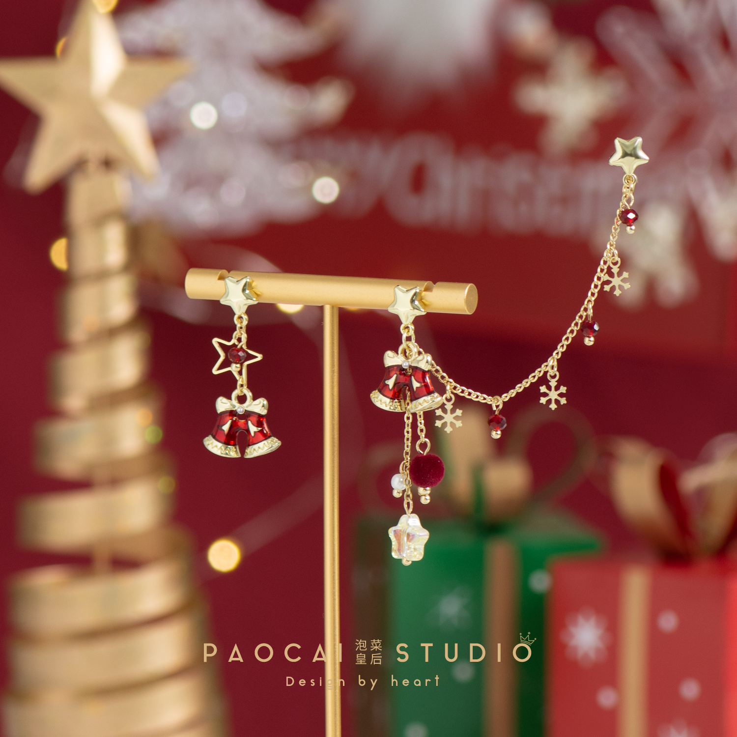 泡菜皇后圣诞节铃铛耳夹