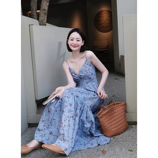 度假风蓝色碎花无袖 V领设计感收腰显瘦沙滩长裙 吊带连衣裙女夏季