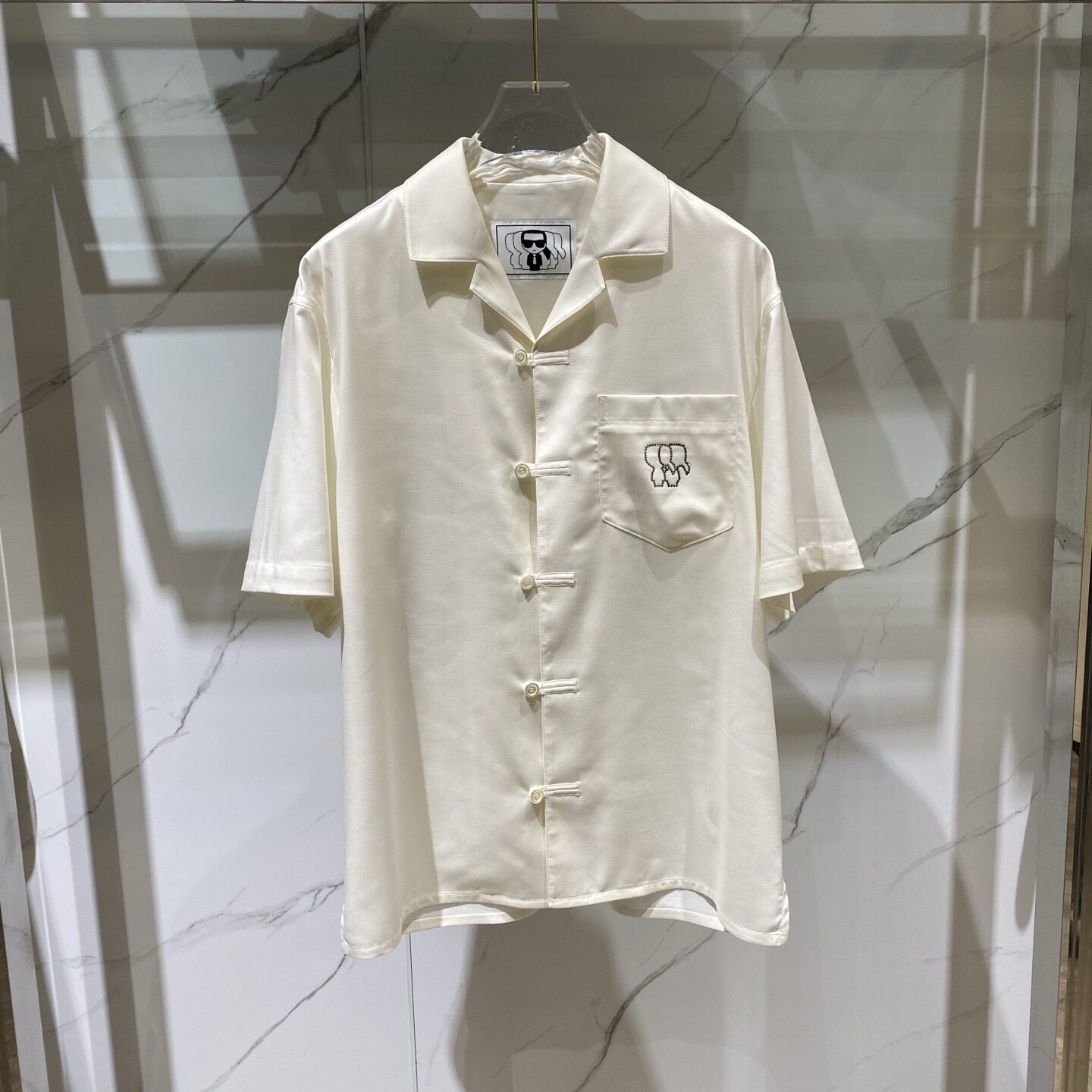 Karl Lagerfeld 26春夏新款老佛爷烫钻男士短袖衬衫外套 101069