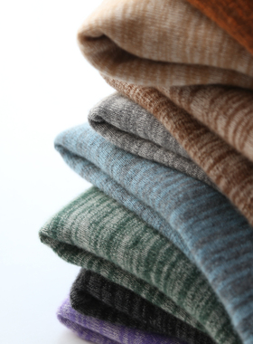 秋冬女士羊绒衫保暖舒适软乎乎长袖套头半高领毛衣