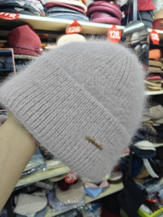 佳艺2025新款秋冬女士保暖护耳针织毛线加厚加绒兔羊毛线帽套头帽