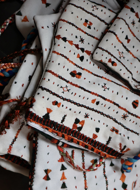 埃及锡瓦siwa旅行带回孤品部落图腾手工彩色刺绣白色单肩斜挎包