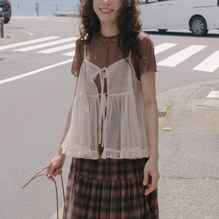 QUEENSHOP 2026春夏新品女装格纹网纱细肩罩衫背心-黄01099698
