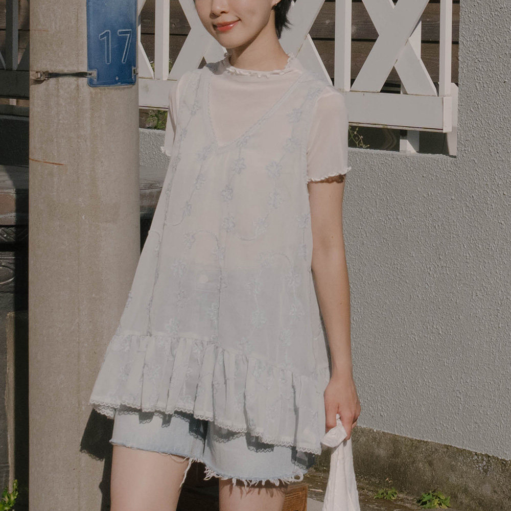 立体小花蕾丝V领罩衫背心