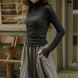 质感波点绑脖设计背心01099400 女装 QUEENSHOP 2026春夏新品