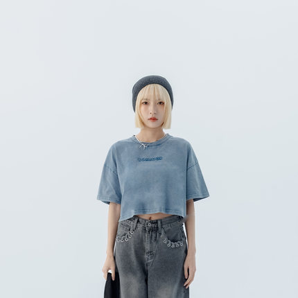 QUEENSHOP 2026春夏新品女装BONJOUR洗水造型短版上衣01099630