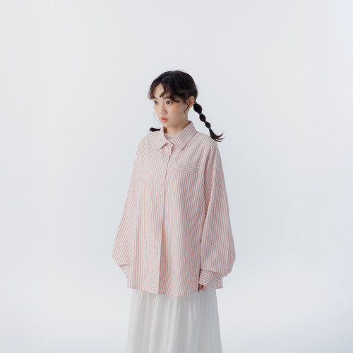 条纹口袋造型宽版长袖衬衫