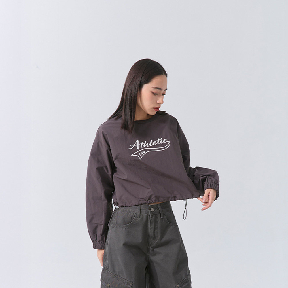 QUEENSHOP 2025秋冬新品女装立体英文刺绣刷刷长袖上衣