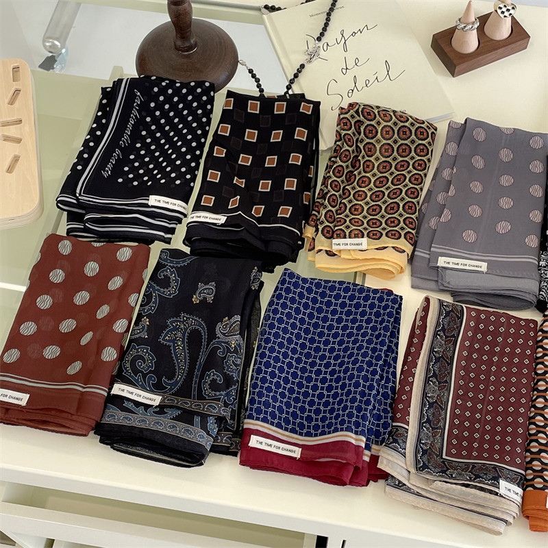 早秋法式中古老钱风高级感长款围巾长条丝巾装饰领巾波点腰果女士,服饰配件/皮带/帽子/围巾,围巾/丝巾/披肩,淘宝优惠券,粉丝福利购,淘宝优惠卷