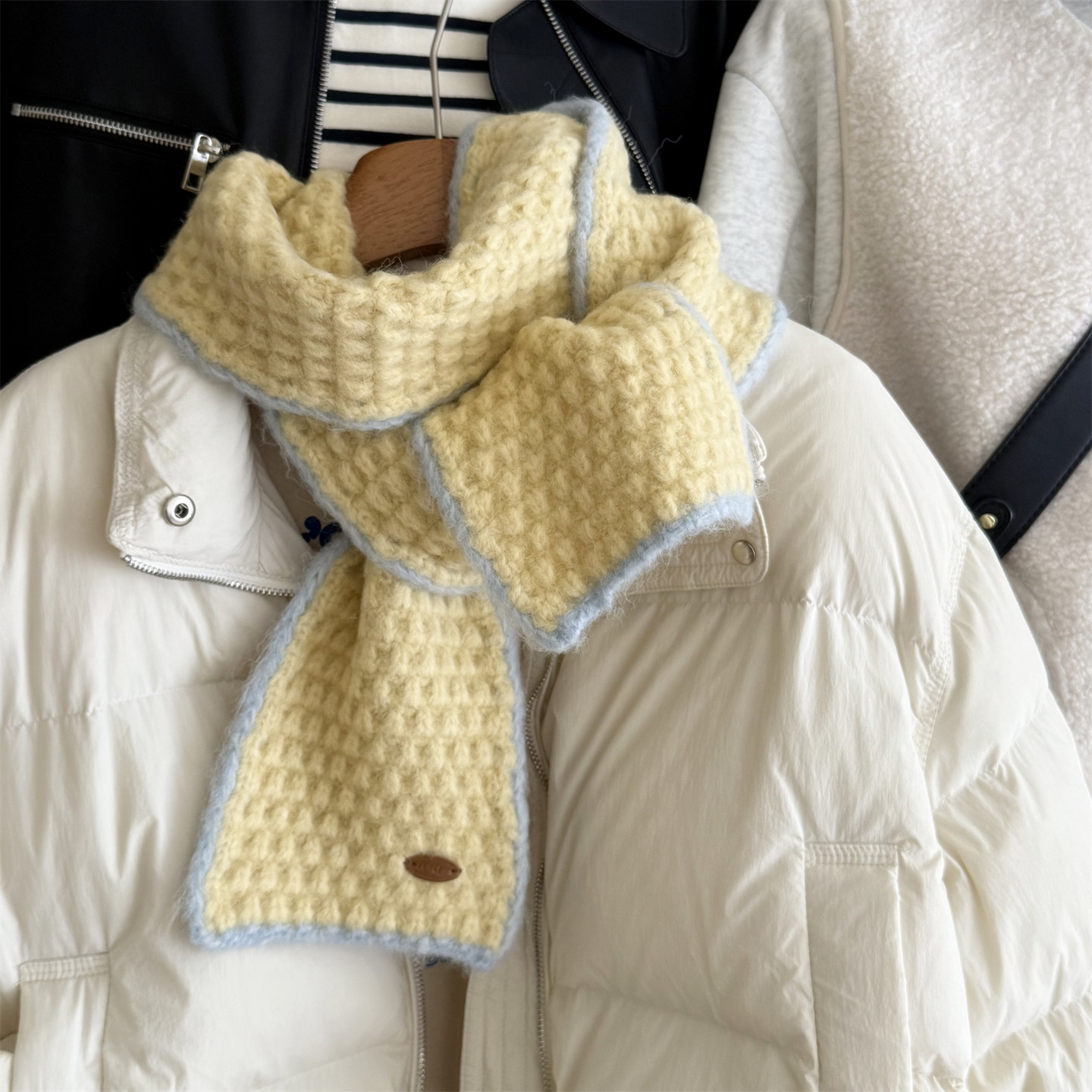 奶黄色粉色撞色边小围巾秋冬季保暖学生小围脖男女同款韩系多巴胺,服饰配件/皮带/帽子/围巾,围巾/丝巾/披肩,淘宝优惠券,粉丝福利购,淘宝优惠卷