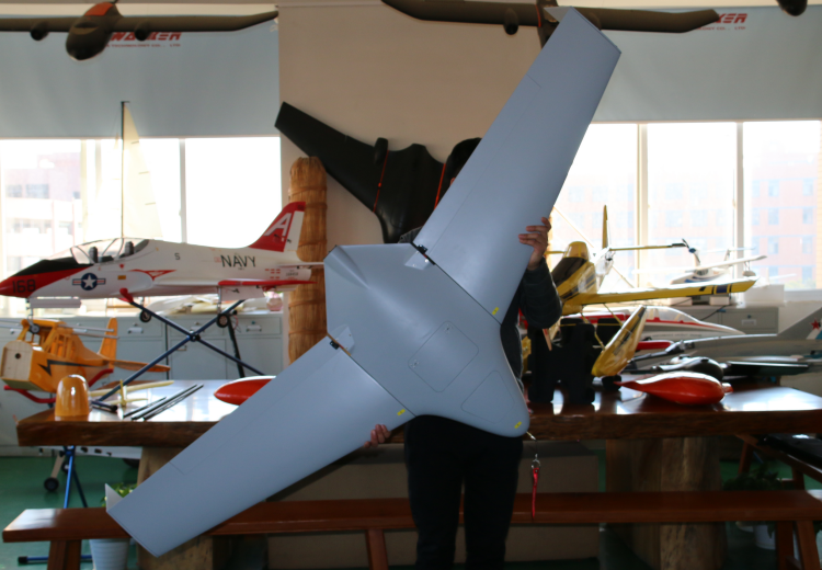 skywalker天行者x8全复合材料三角翼 uav 运输箱弹射架 弹射起飞