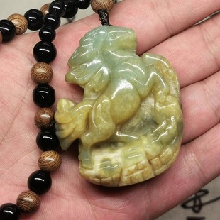 马到成功手雕加厚挂件手把件天然岫玉玉石王花玉生肖玉马一物一拍