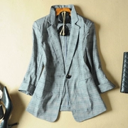Mùa xuân và hè 2019 phụ nữ mới phần ngắn áo khoác mỏng phù hợp với kẻ sọc nhỏ phù hợp với nữ phiên bản Hàn Quốc của áo sơ mi tay áo bảy điểm - Business Suit