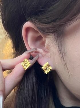 黄金耳钉女足金999耳环几个条条样式的黄金耳钉好看支持复检