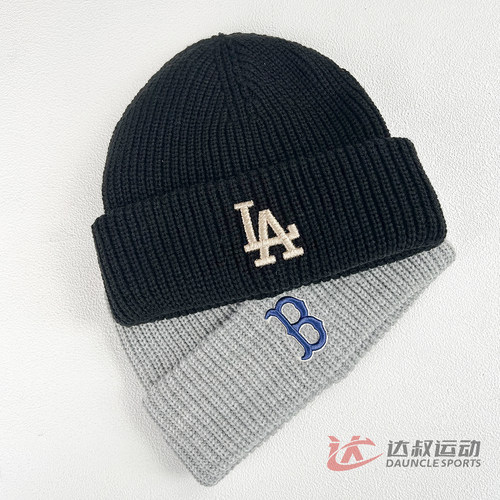 MLB情侣字母大标刺绣针织毛线帽