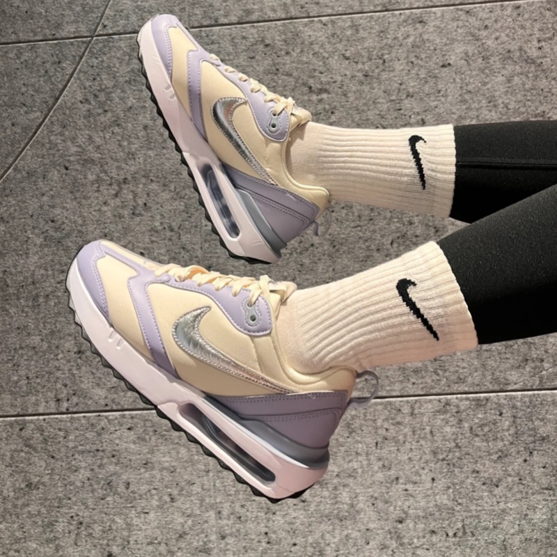 Nike耐克运动鞋女复古休闲老爹鞋