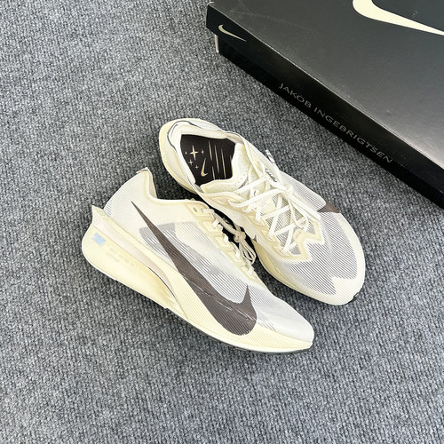 Nike耐克男子公路竞速专业跑步鞋