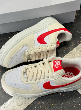 25新款Nike耐克女子板鞋空军一号AIR FORCE 1低帮运动鞋DC9486