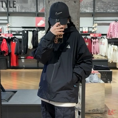 Nike耐克冲锋衣外套男子运动夹克